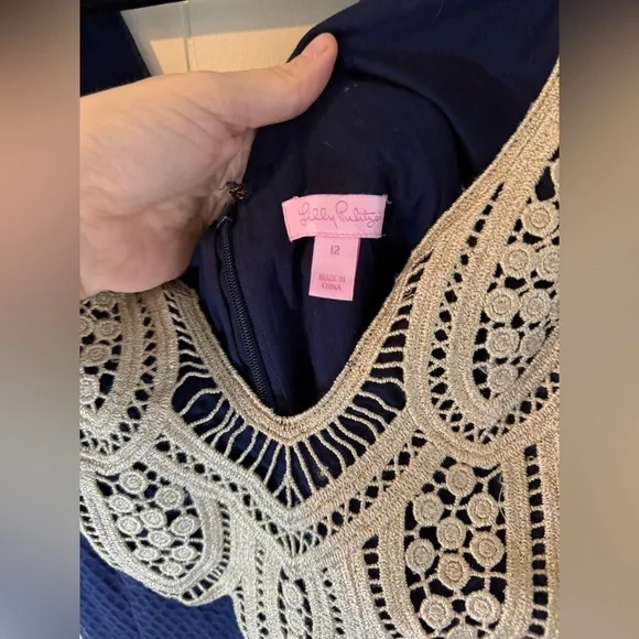 Lilly Pulitzer Largo Shift Dress Lace Neckline Navy Blue Women's Size 12 - Picture 6 of 12